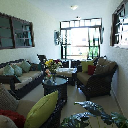 Hotel Isleno Исла Мухерес Екстериор снимка