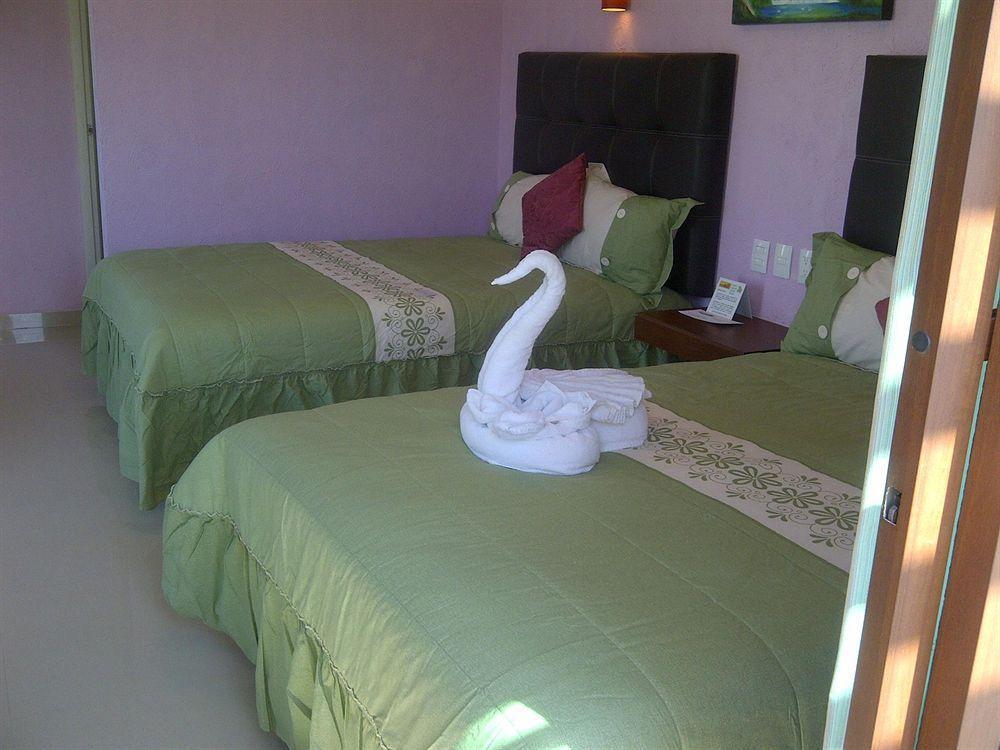Hotel Isleno Исла Мухерес Екстериор снимка